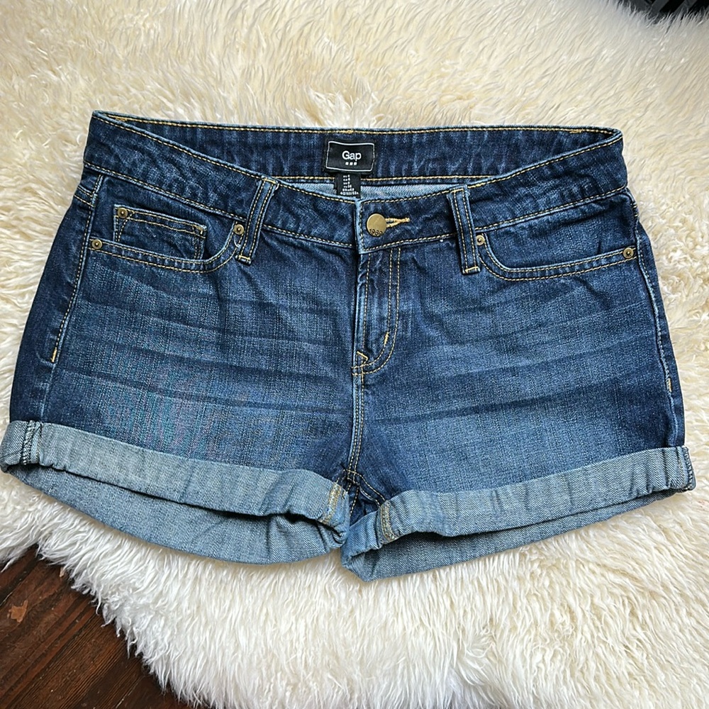Gap 1969 Authentic Best Girlfriend Jean Shorts